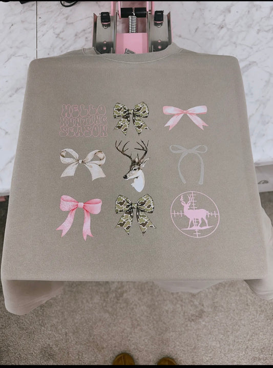 Bows and Antlers Tee